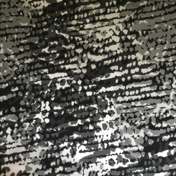 Barely worn Calvin Klein leggings Capri blk/gray - Picture 3 of 4